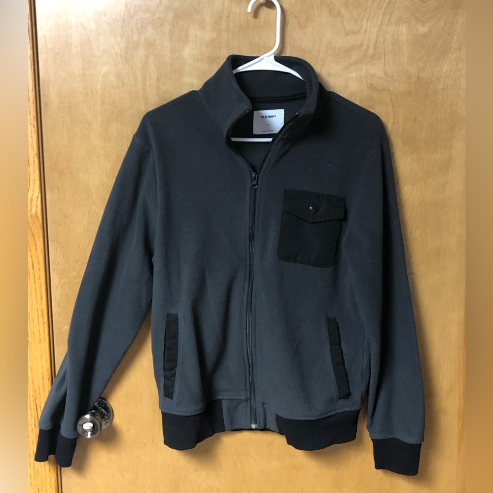 ⭐️Five $5 items for $15⭐️ Old Navy boys fleece
